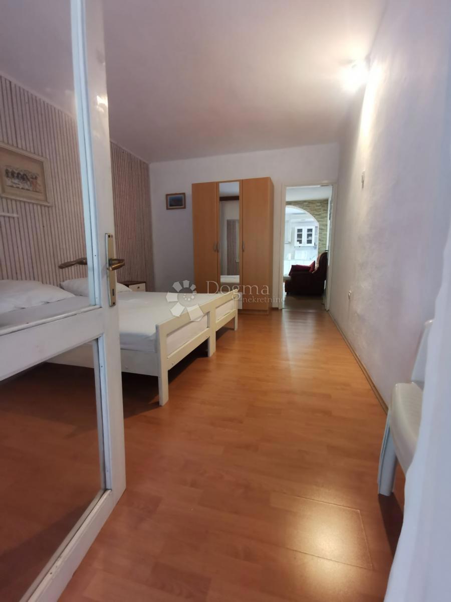 Hiša Korčula, 360m2