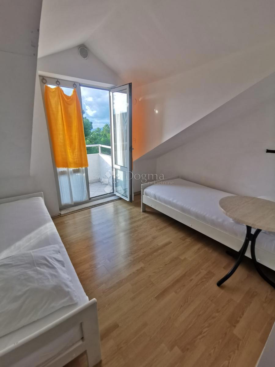 Hiša Korčula, 360m2