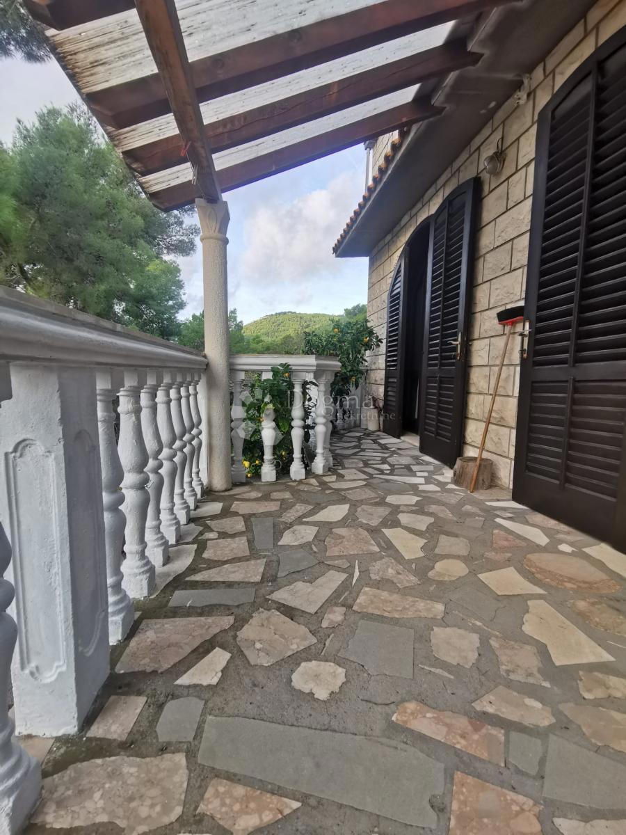 Hiša Korčula, 360m2