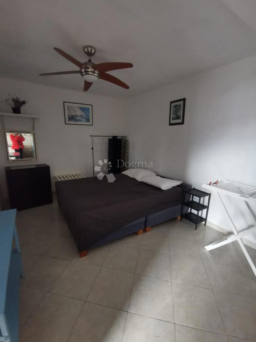 Hiša Korčula, 360m2