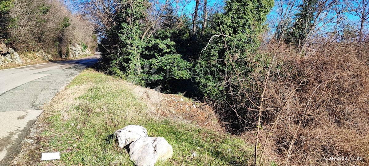 Zemljišče Mihotići, Matulji, 1.552m2