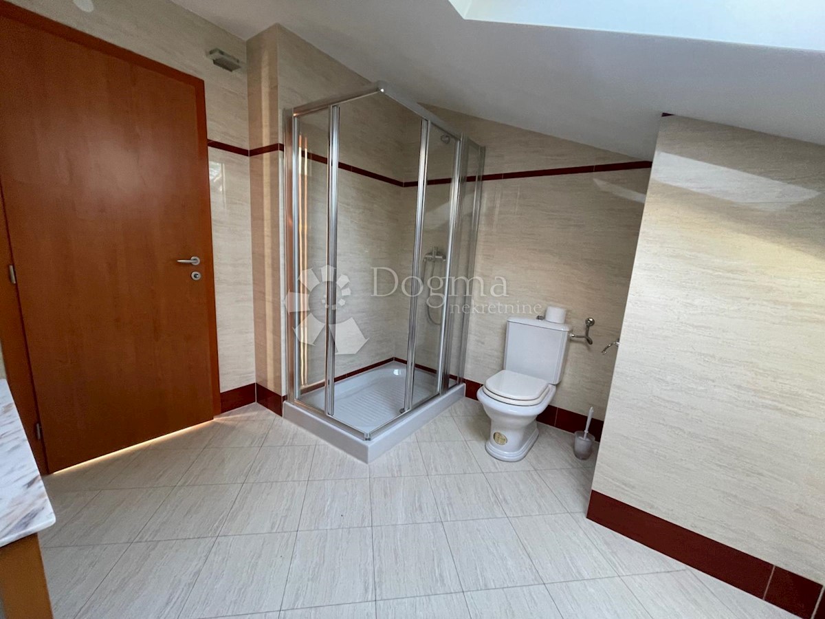 Apartma Selce, Crikvenica, 178m2
