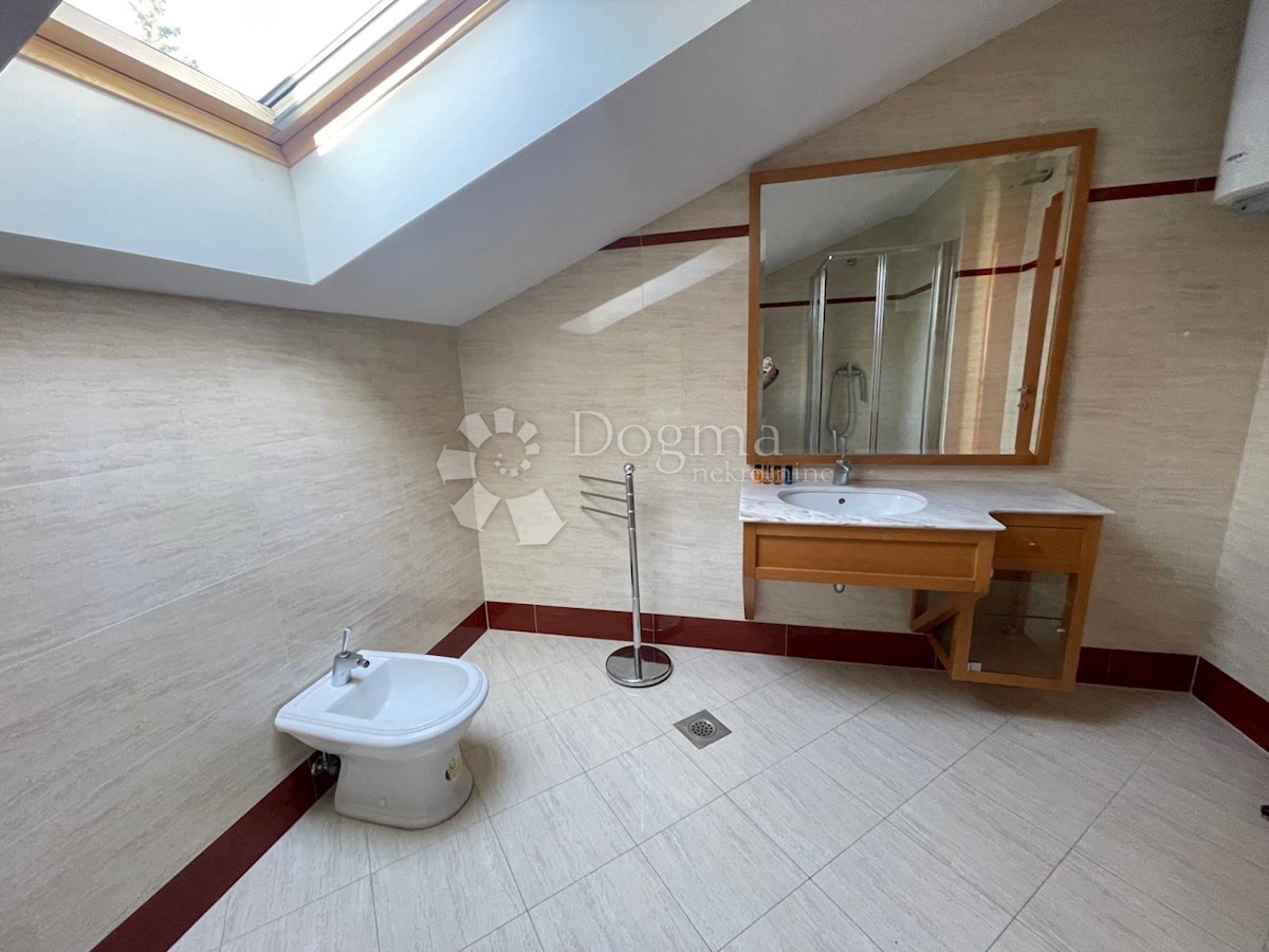 Apartma Selce, Crikvenica, 178m2