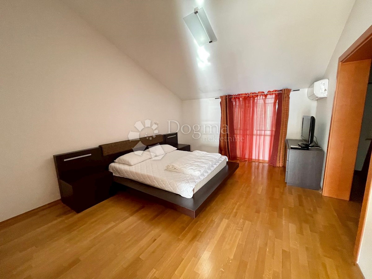 Apartma Selce, Crikvenica, 178m2