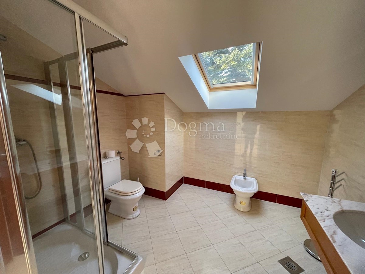 Apartma Selce, Crikvenica, 178m2