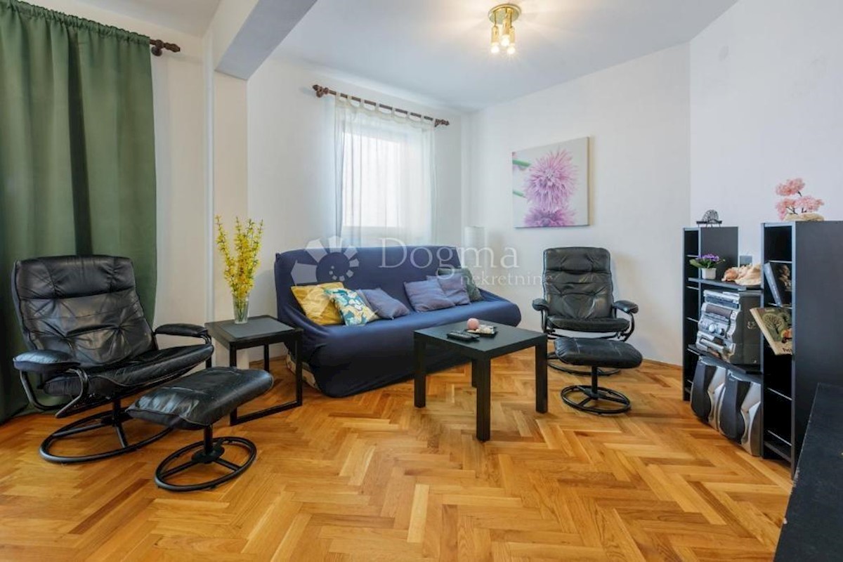 Apartma Crikvenica, 80m2