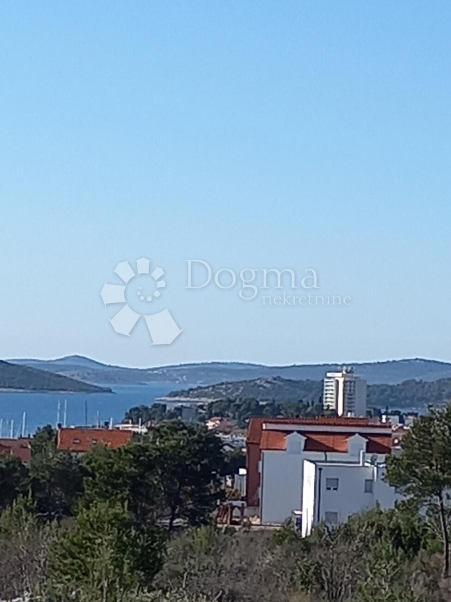 Hiša Vodice, 400m2