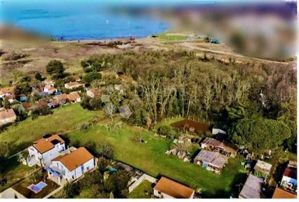 Zemljišče Novigrad, 1.444m2