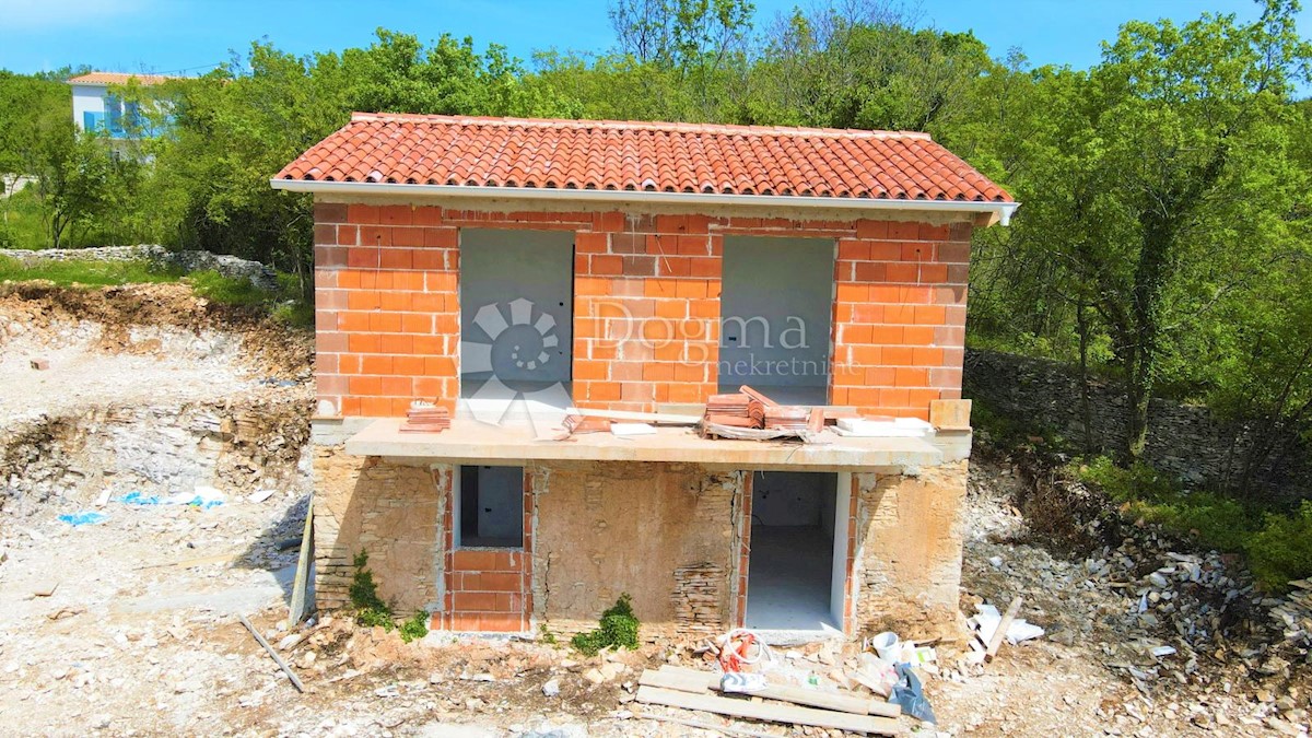 Hiša Labin, 180m2