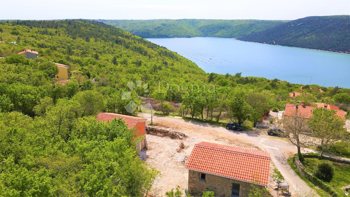 Hiša Labin, 180m2