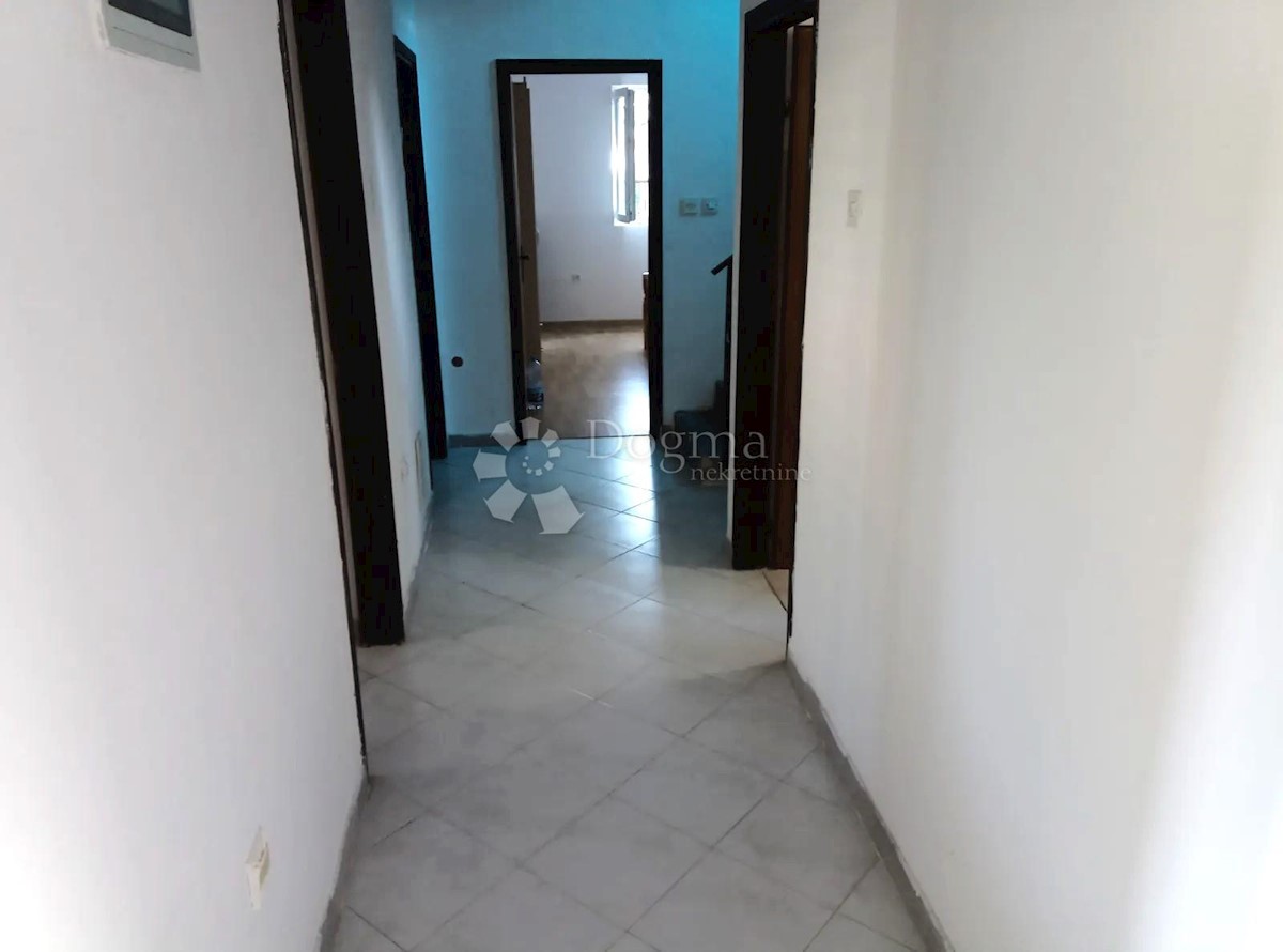 Hiša Žbandaj, Poreč, 200m2