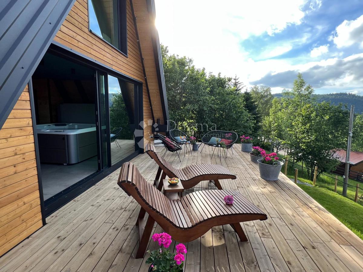 Hiša Kupjak, Ravna Gora, 200m2