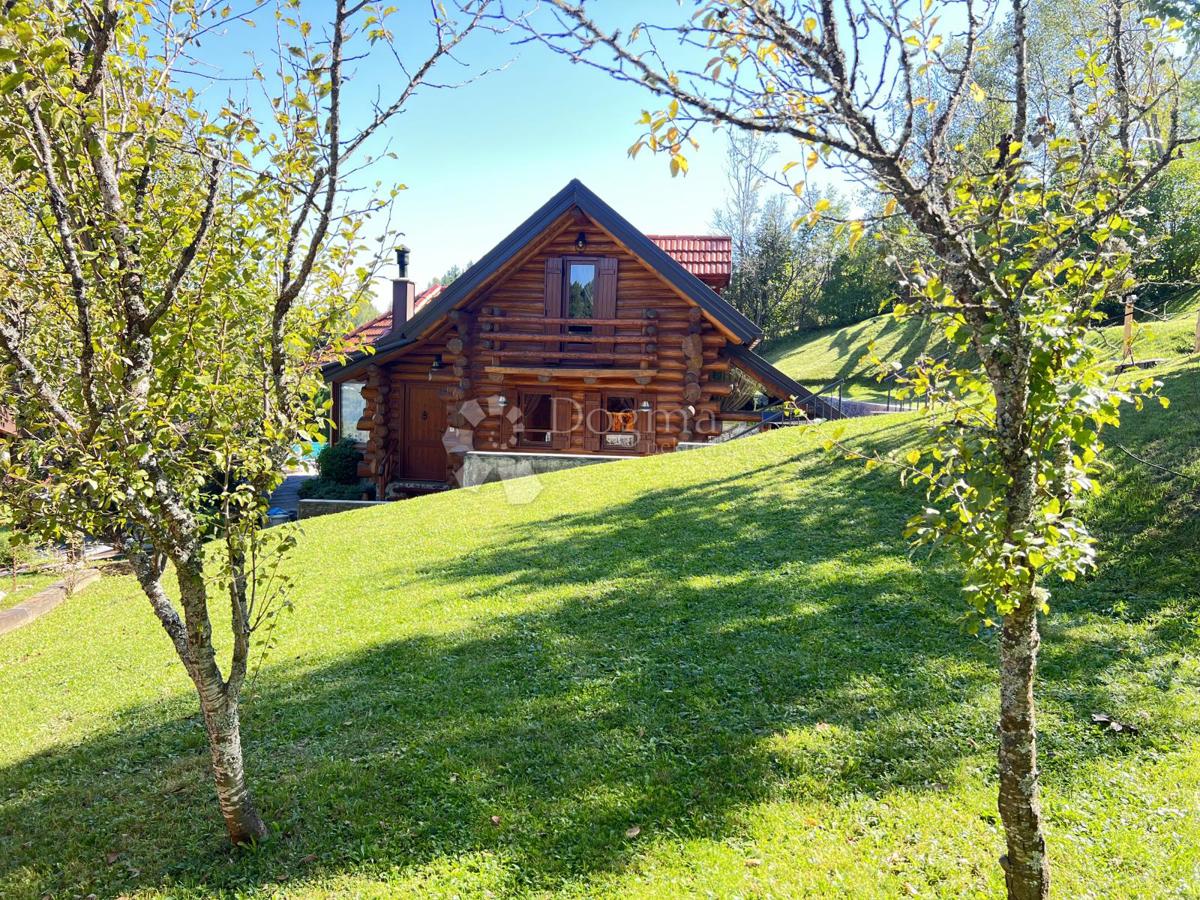 Hiša Kupjak, Ravna Gora, 200m2