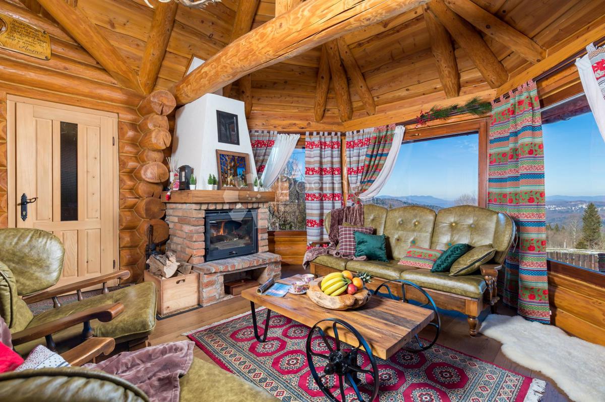 Hiša Kupjak, Ravna Gora, 200m2