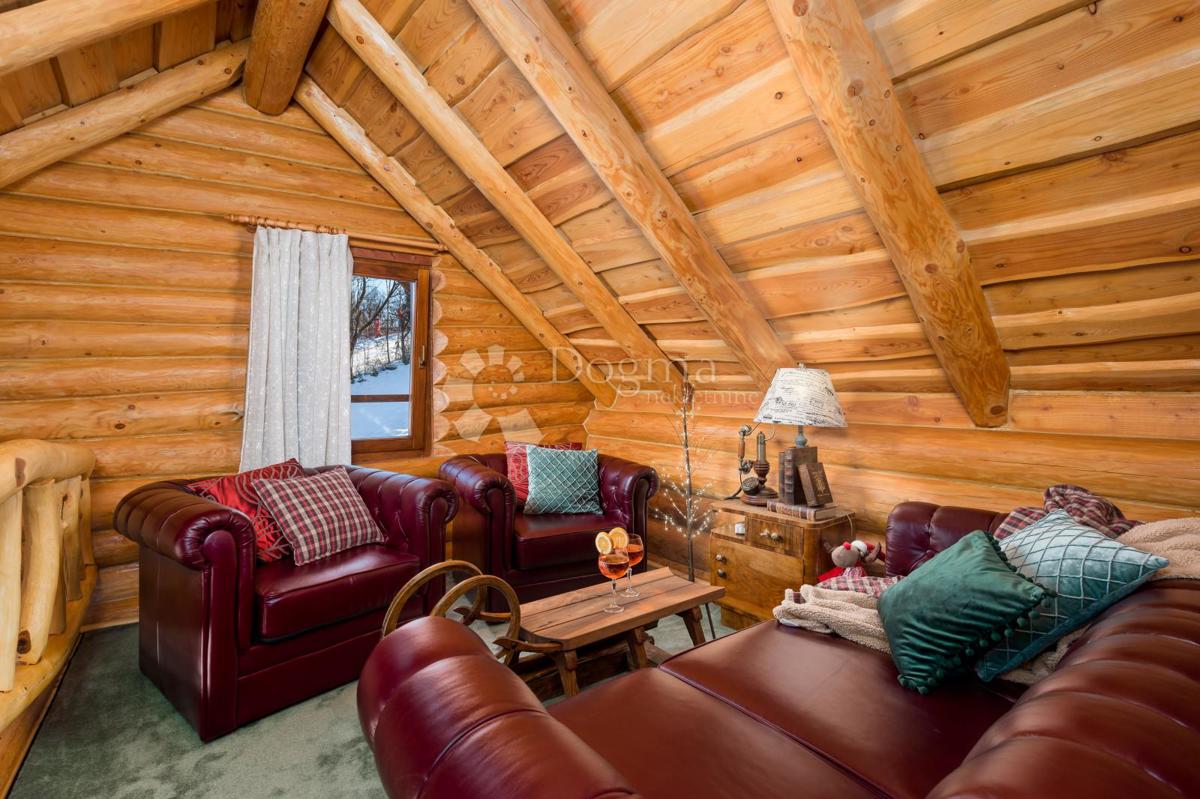 Hiša Kupjak, Ravna Gora, 200m2
