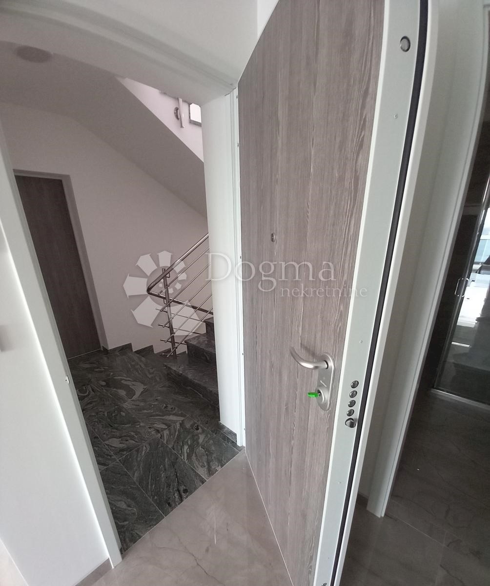 Apartma Crikvenica, 62,66m2