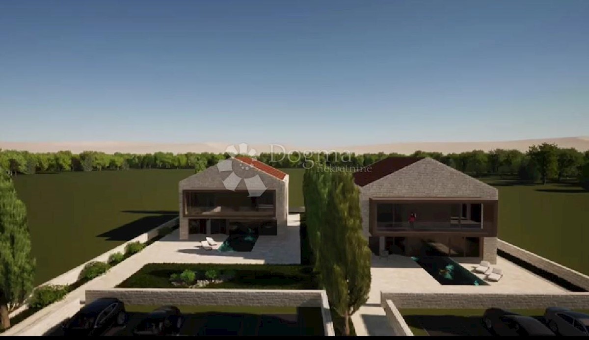 Hiša Tinj, Benkovac, 430m2