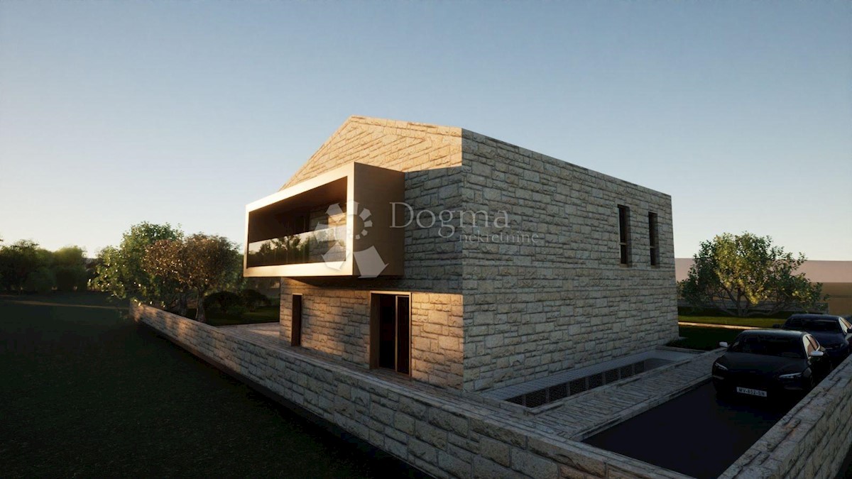 Hiša Tinj, Benkovac, 430m2