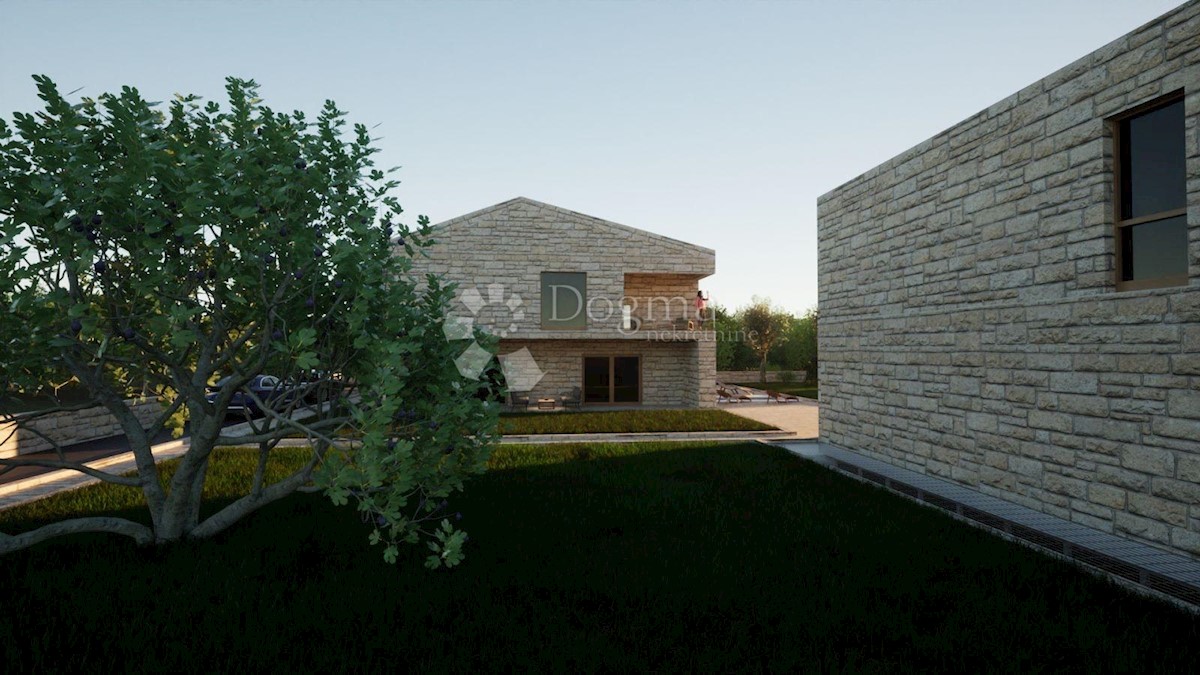 Hiša Tinj, Benkovac, 430m2