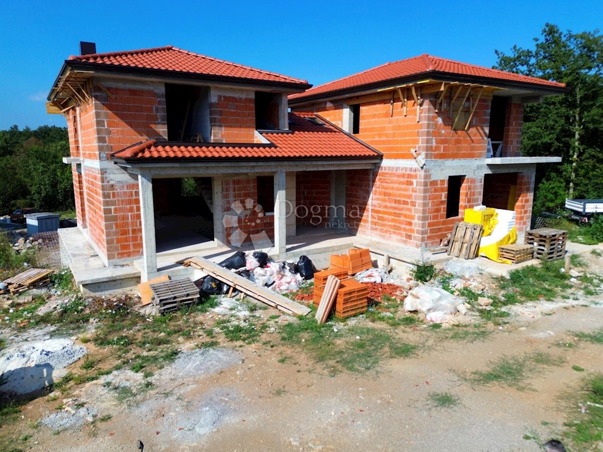 Stanovanje Jurdani, Matulji, 213m2