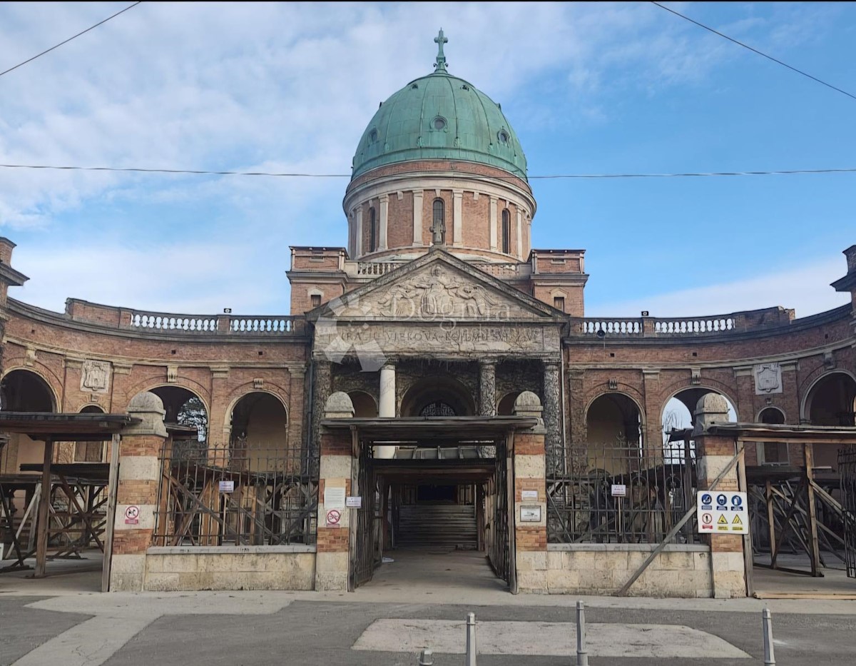 Mirogoj, Gornji Grad - Medveščak, 2m2