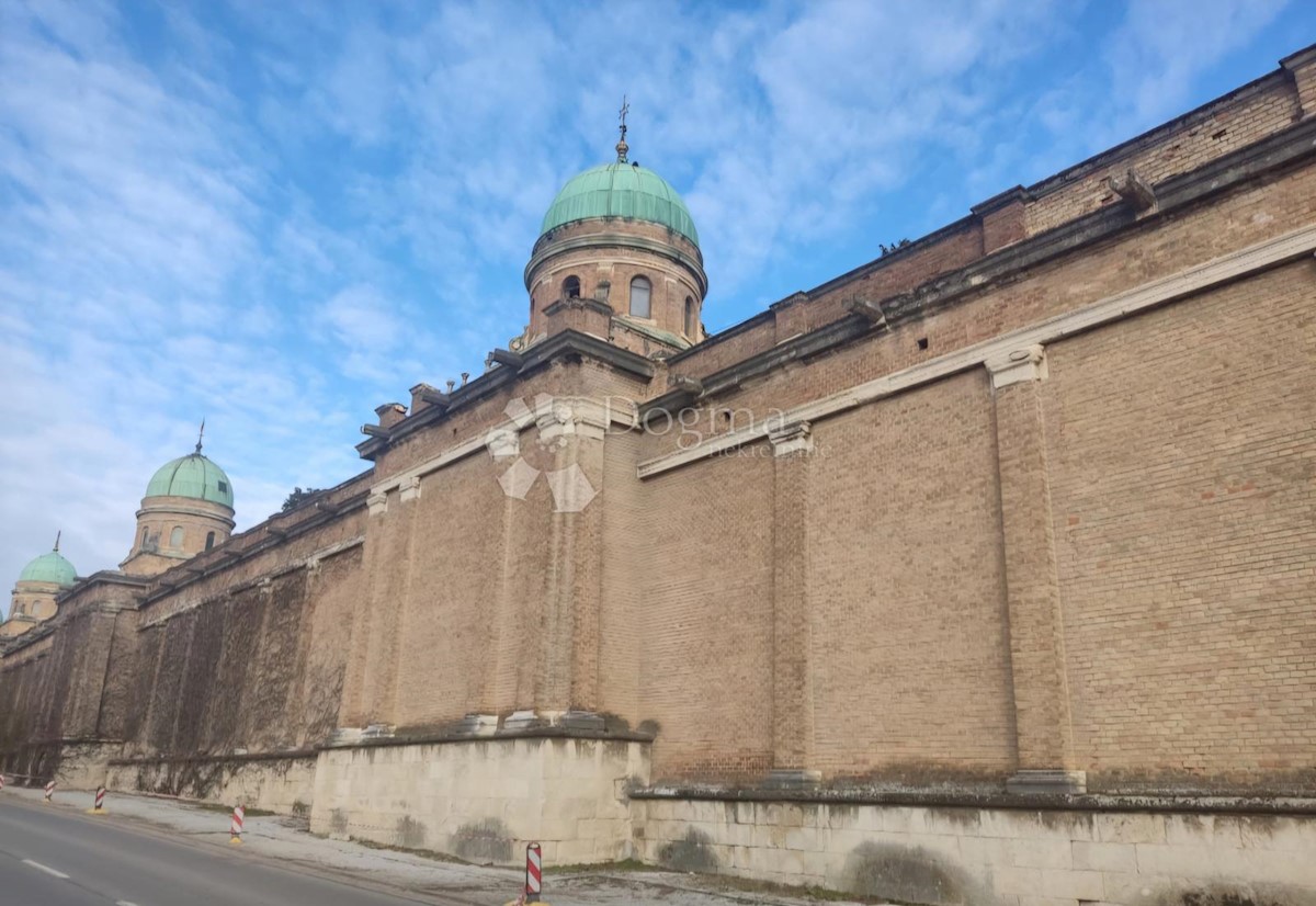 Mirogoj, Gornji Grad - Medveščak, 2m2