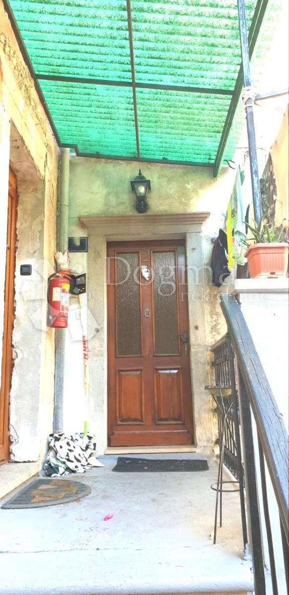 Stanovanje Labin, 65m2