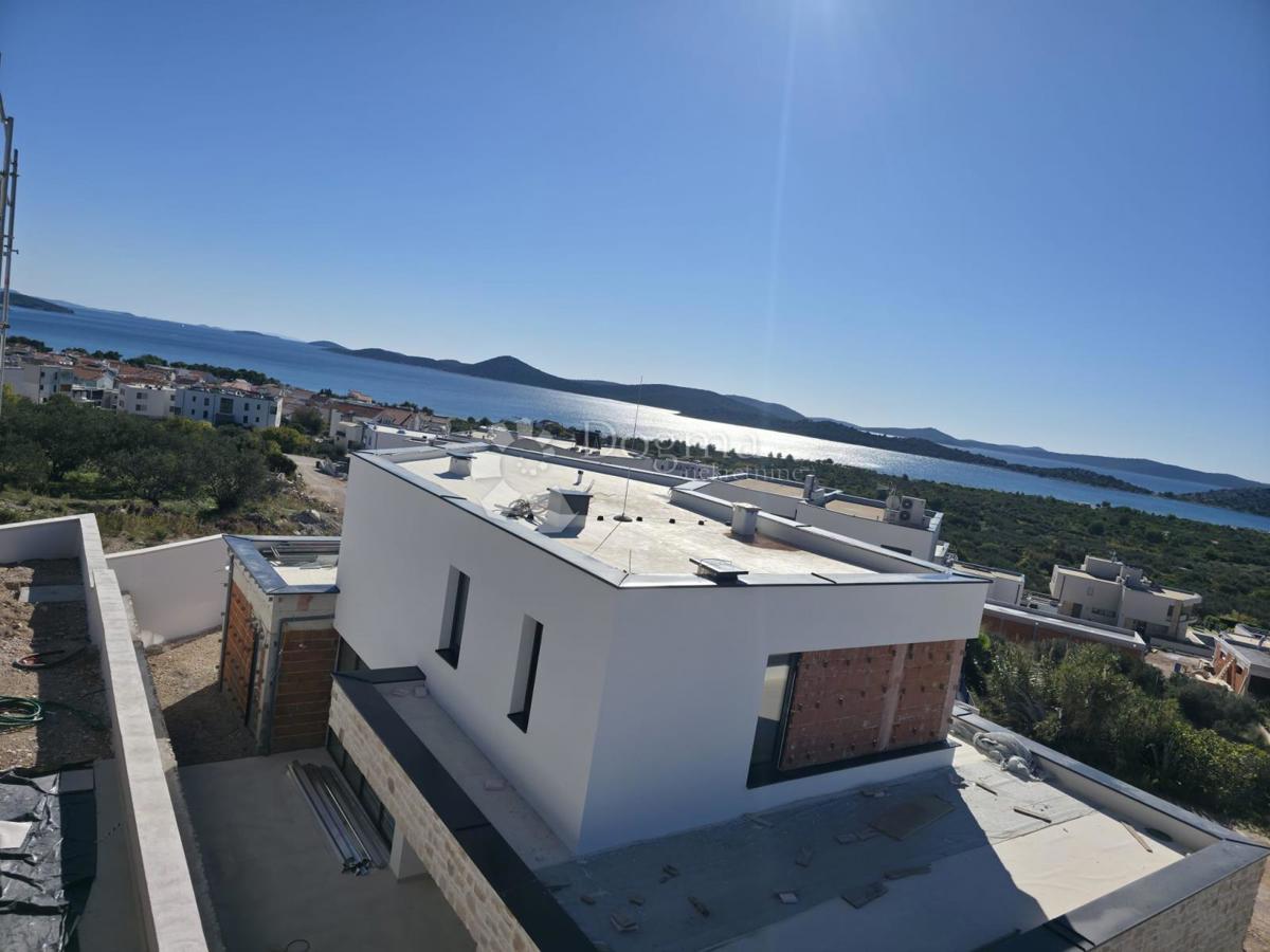 Hiša Vodice, 374,95m2