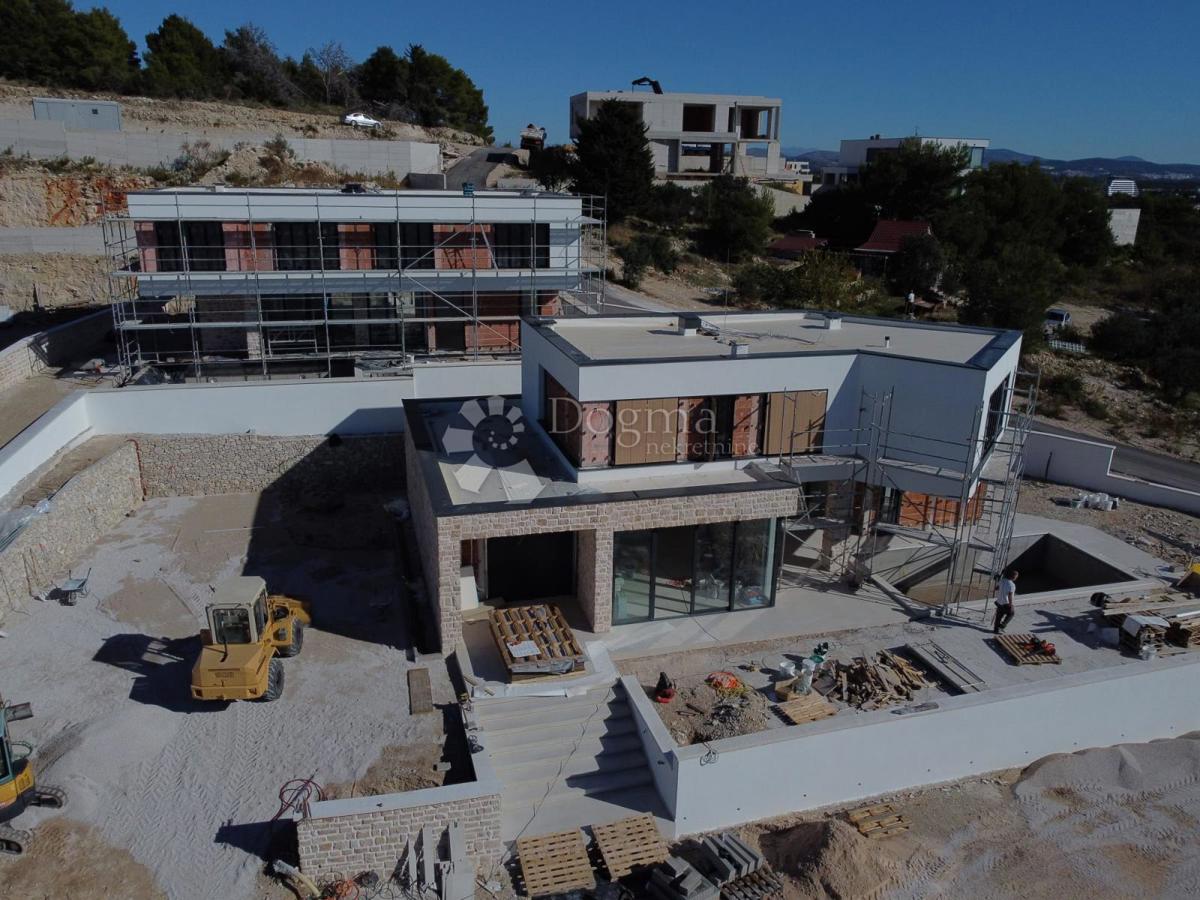 Hiša Vodice, 374,95m2