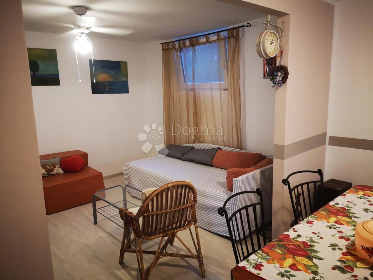 Apartma Crikvenica, 79,36m2