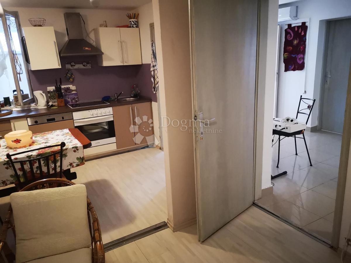 Apartma Crikvenica, 79,36m2