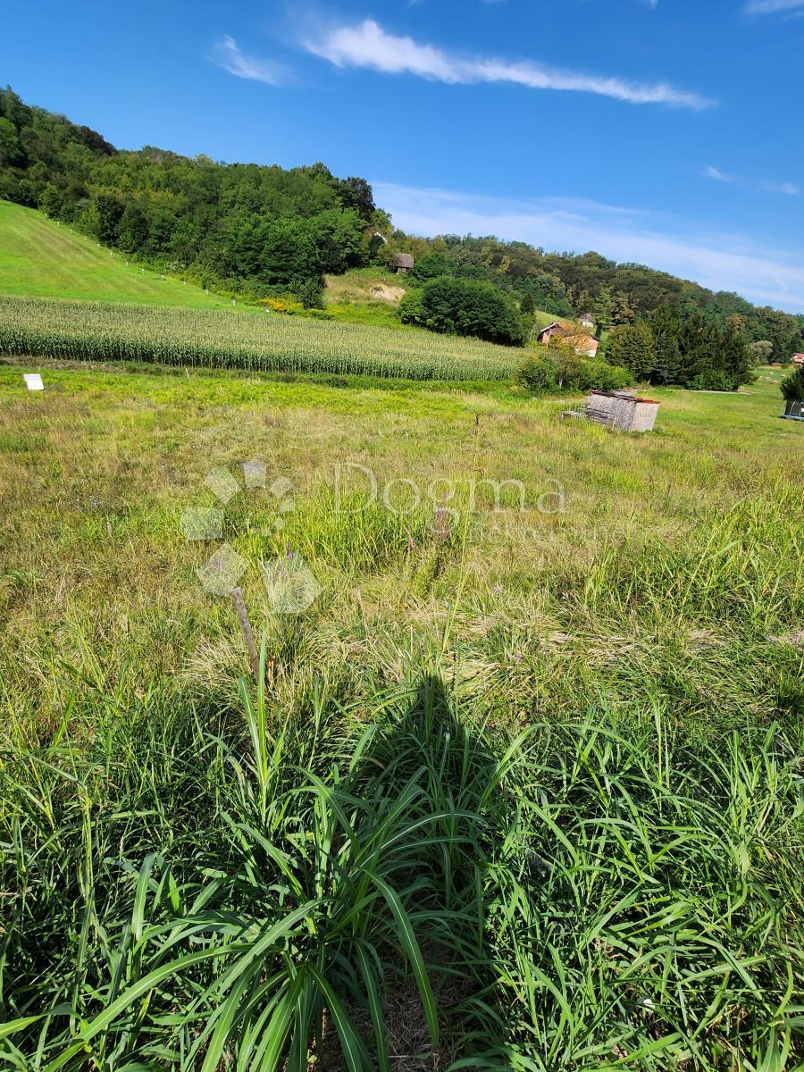 Zemljišče Krapinske Toplice, 1.100m2