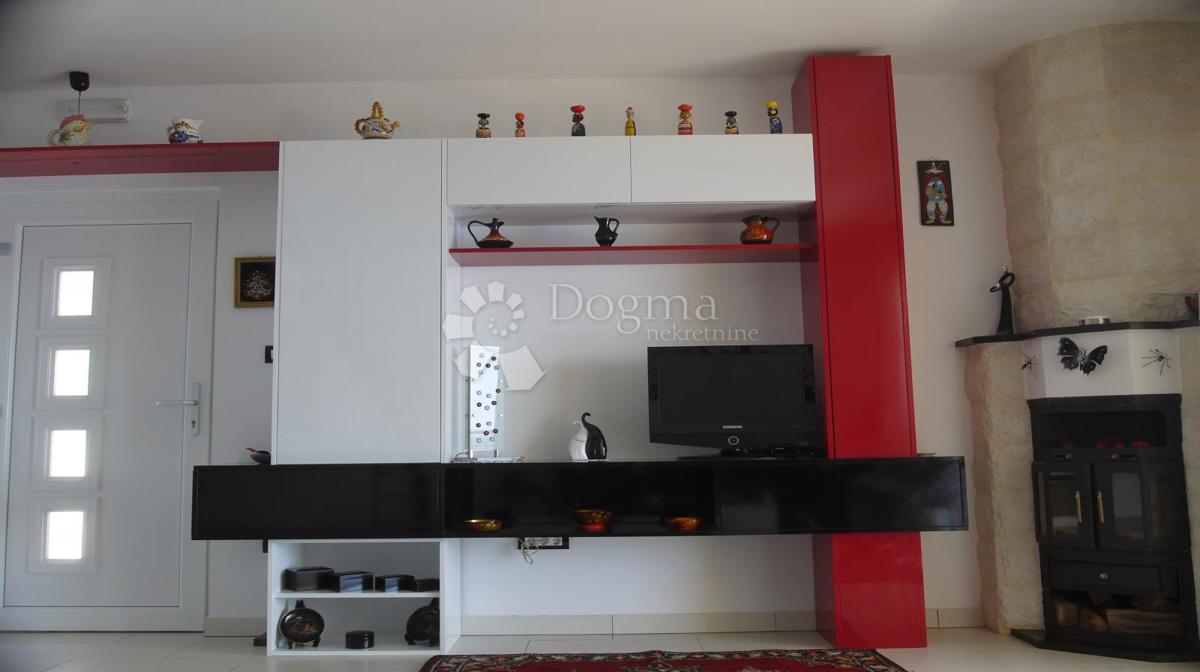 Stanovanje Drage, Pakoštane, 116m2