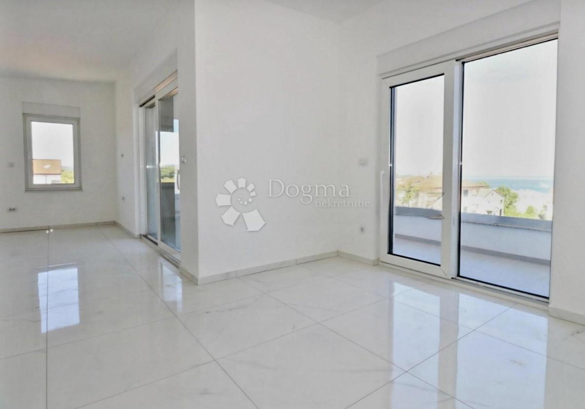 Apartma Malinska, Malinska-Dubašnica, 121m2