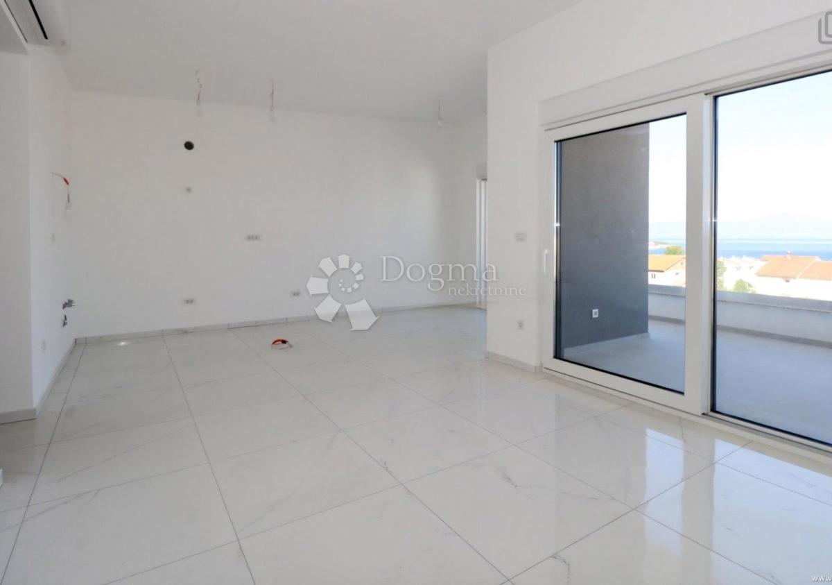 Apartma Malinska, Malinska-Dubašnica, 121m2