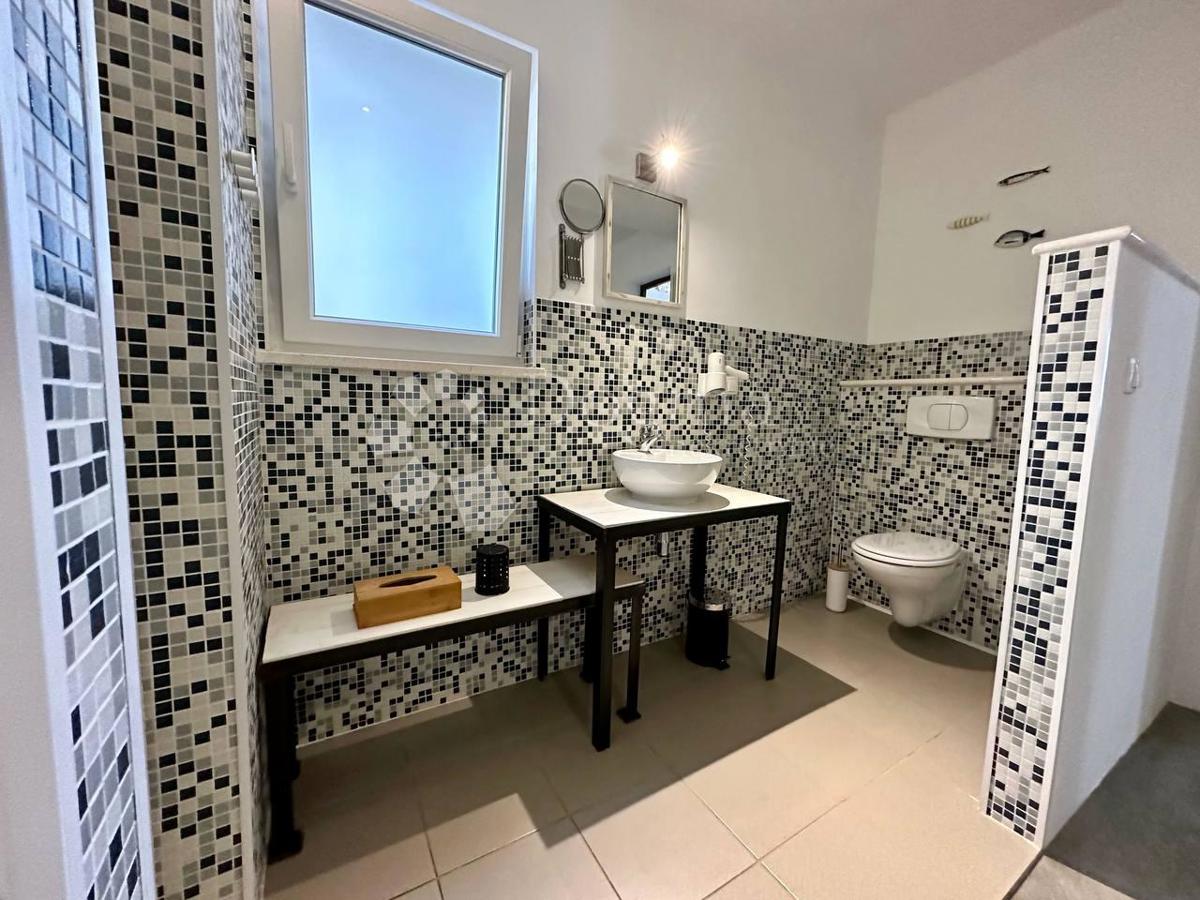 Hiša Rabac, Labin, 200m2