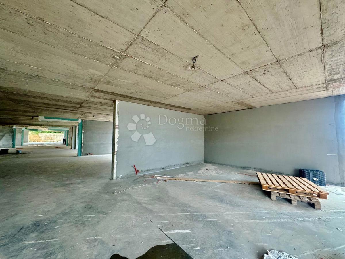 Stanovanje Monvidal, Pula, 77m2