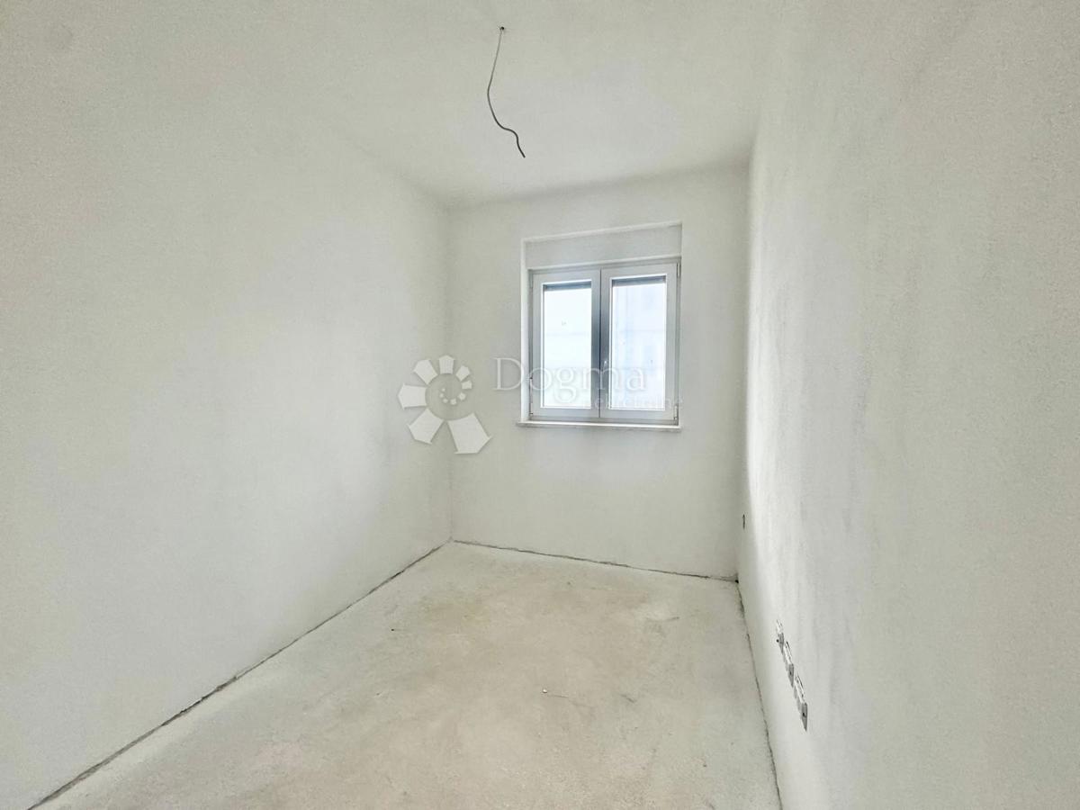 Stanovanje Monvidal, Pula, 77m2