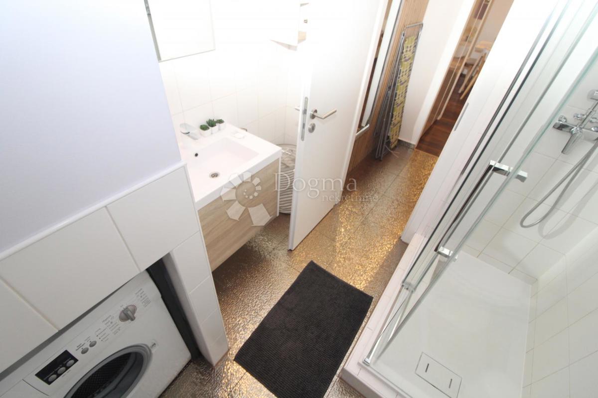 Stanovanje Centar, Rijeka, 96,32m2