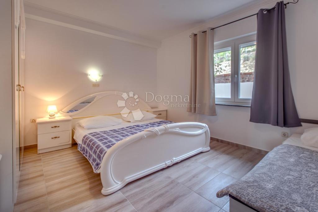 Stanovanje Kampor, Rab, 100m2