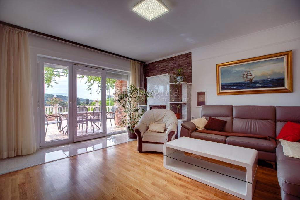 Stanovanje Kampor, Rab, 100m2