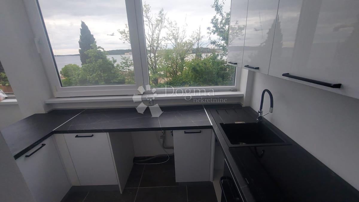 Stanovanje Stoja, Pula, 51m2