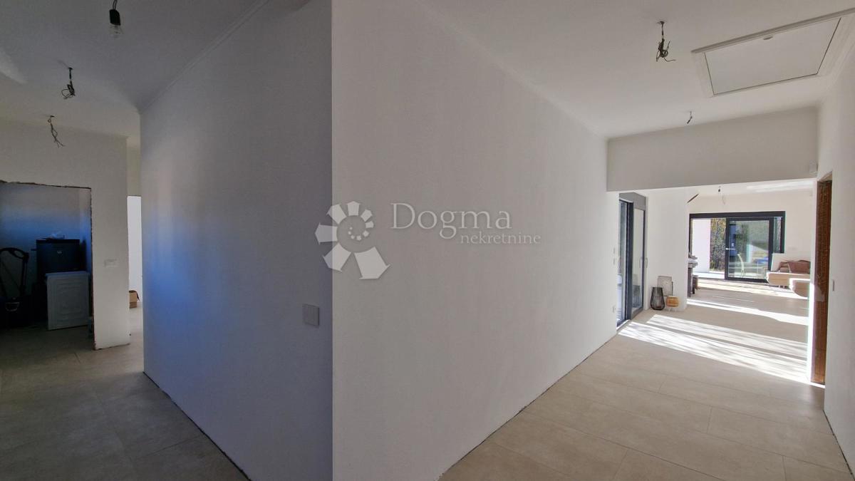 Hiša Rovinj, 139m2