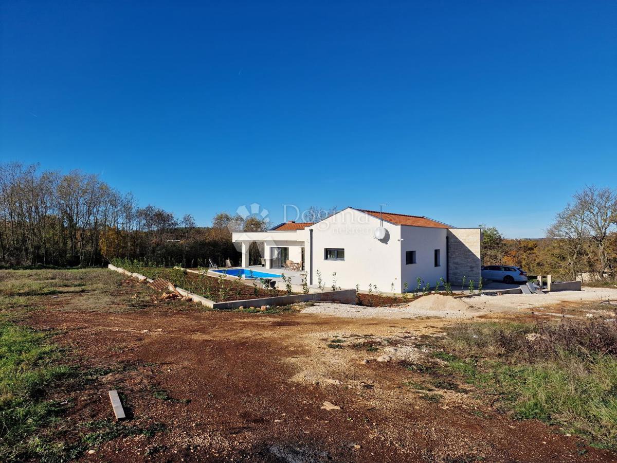 Hiša Rovinj, 139m2