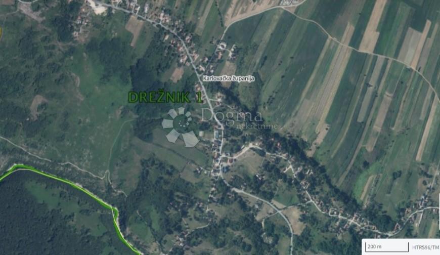 Zemljišče Drežnik Grad, Rakovica, 921m2