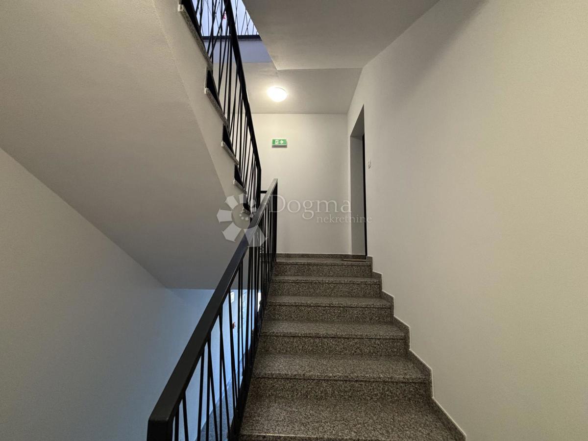 Stanovanje Busoler, Pula, 71m2