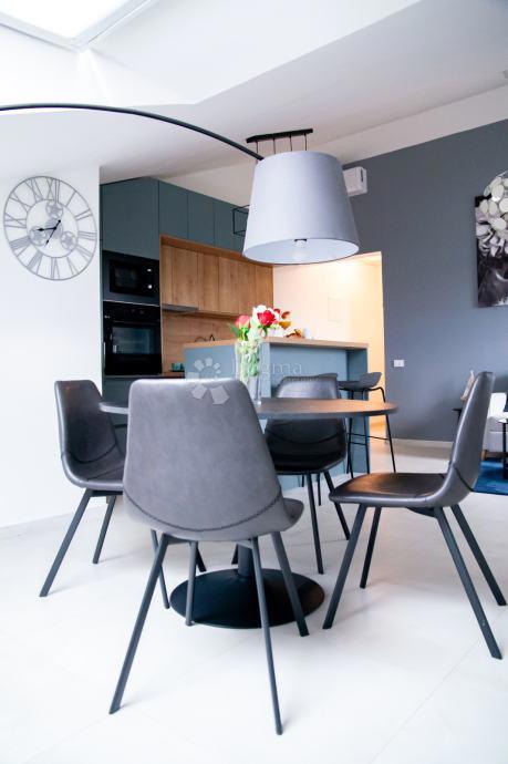 Apartma Zaton, Nin, 235m2