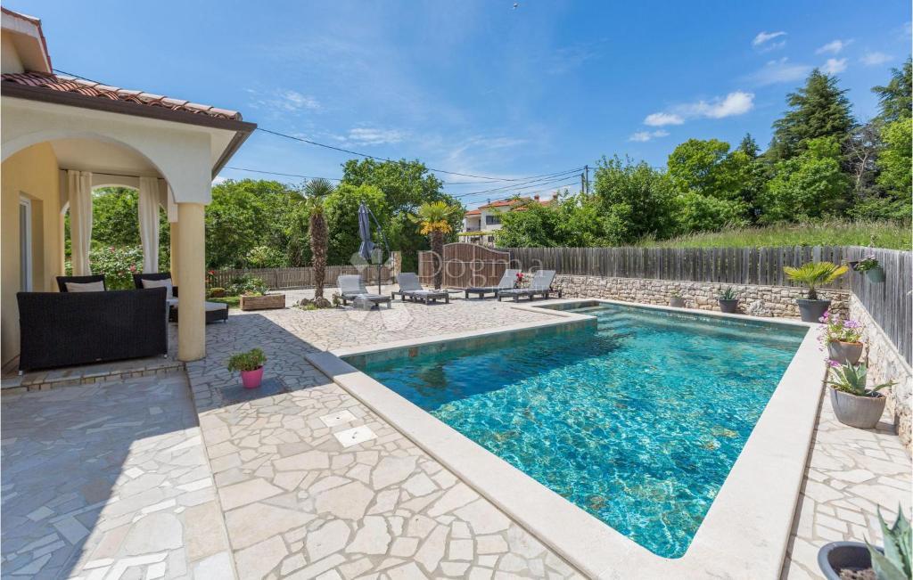 Hiša Labin, 80m2