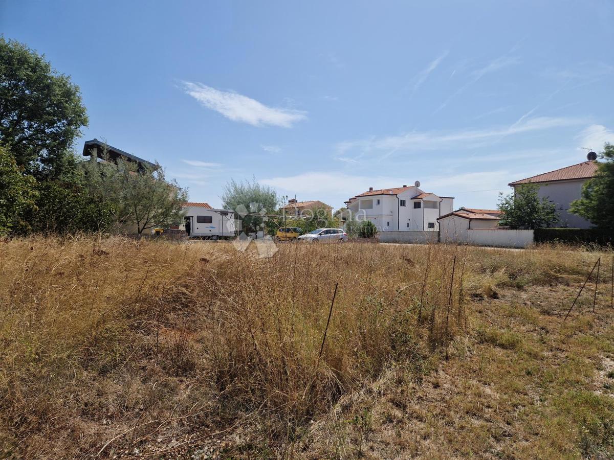 Zazidljivo zemljišče Nova Vas, Brtonigla, 849m2
