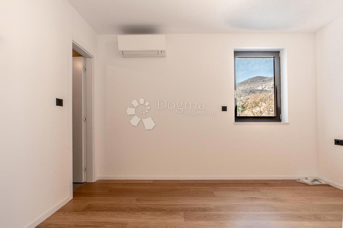 Stanovanje Pobri, Opatija - Okolica, 162,29m2